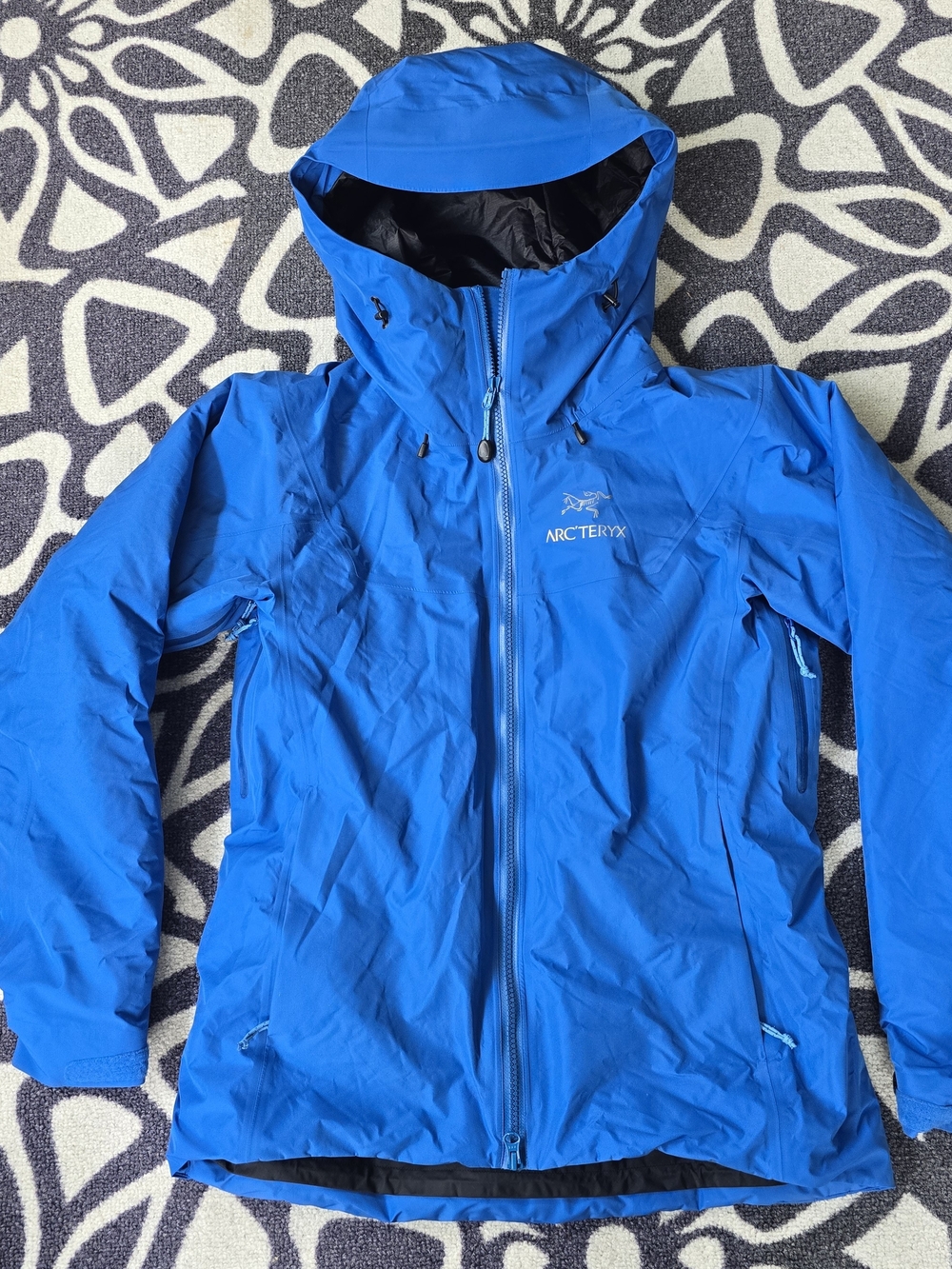 Womens Arcteryx Arc’Teryx Beta Insulated Gore Tex Hooded Jacket Small 2014 NWOT